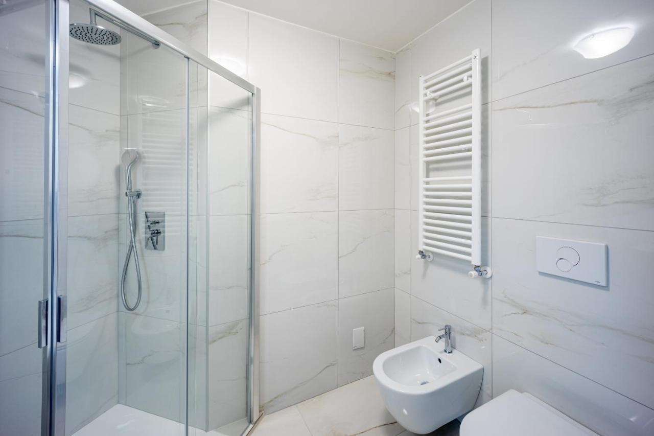 Aregai Marina Exclusive Seaside Apartments ซานตาสเตฟาโน อัล มาเร ภายนอก รูปภาพ