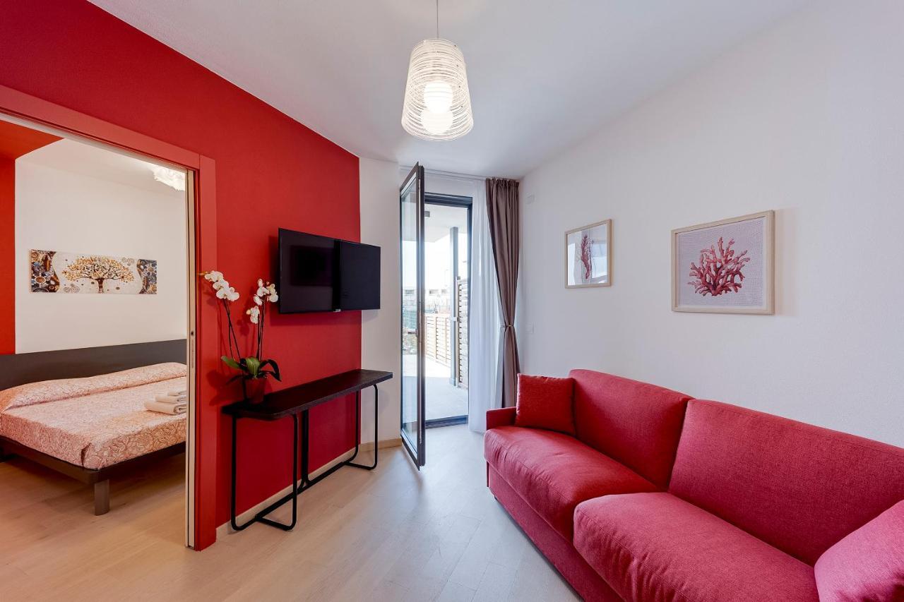 Aregai Marina Exclusive Seaside Apartments ซานตาสเตฟาโน อัล มาเร ภายนอก รูปภาพ