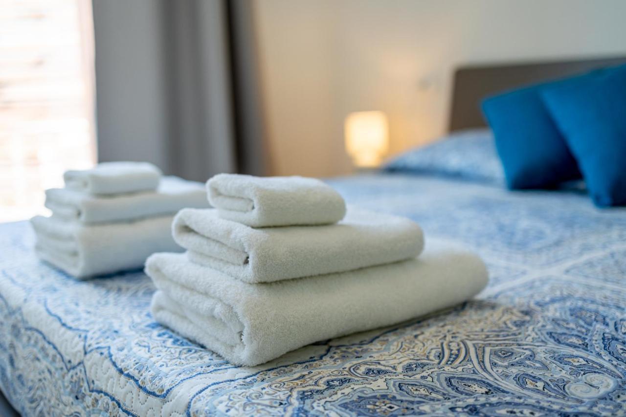 Aregai Marina Exclusive Seaside Apartments ซานตาสเตฟาโน อัล มาเร ภายนอก รูปภาพ