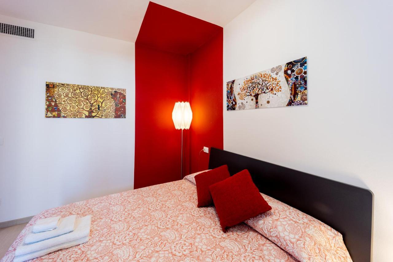 Aregai Marina Exclusive Seaside Apartments ซานตาสเตฟาโน อัล มาเร ภายนอก รูปภาพ
