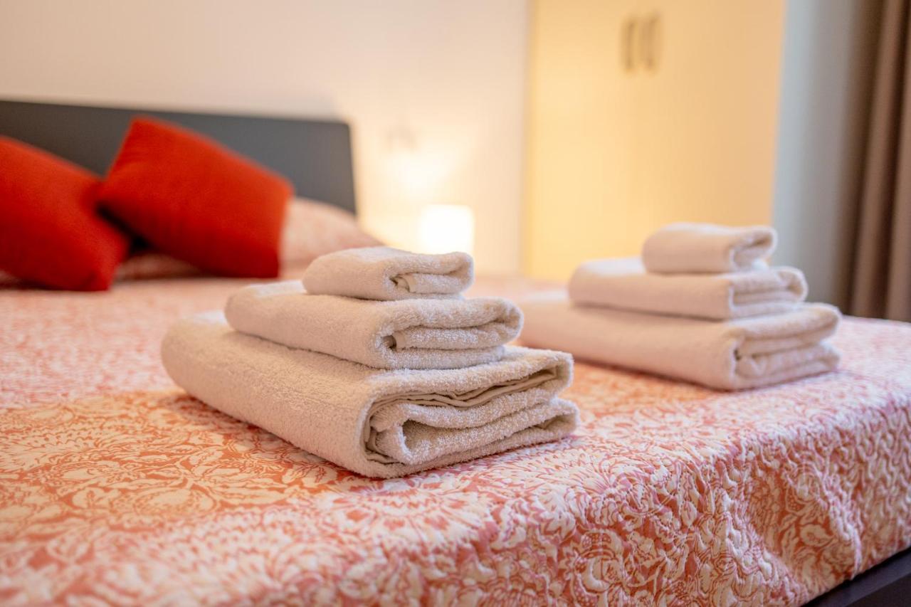 Aregai Marina Exclusive Seaside Apartments ซานตาสเตฟาโน อัล มาเร ภายนอก รูปภาพ